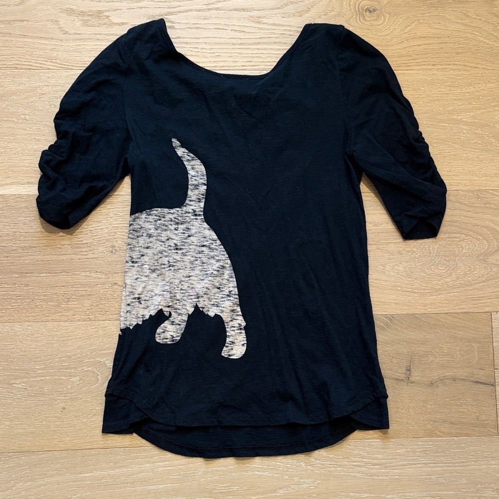 Anthropologie Black Short-Sleeve Tee with Heather Gray Dog Silhouette size S - Picture 10 of 14